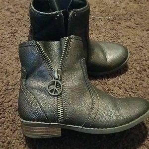 Steve Madden toddler boots